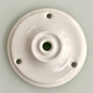 Glazed Ceramic Ceiling Rose in White