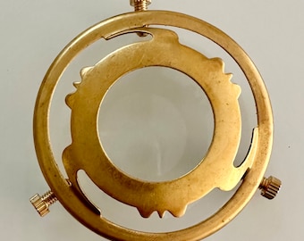 Brass 3-Screw Light Shade Galleries Shade Holders