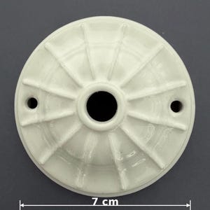 Glazed Patterned Ceramic Ceiling Rose in White image 5