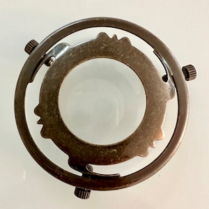 Antiqued Brass 3-Screw Light Shade Gallery Shade Holder 59mm
