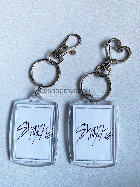 shopmyseoul Stray Kids Beaded Keychain with Photo; Version 1.