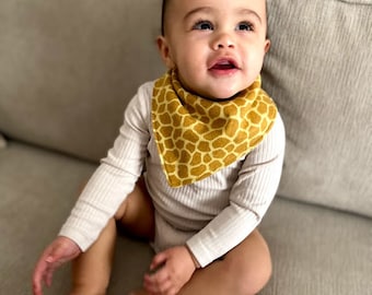 Giraffe Bib