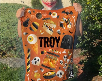 Trick or Treat candy bag/Custom Pillowcase bag/Halloween treat bag/Pillowcase candy Bag/Personalized halloween bag case/Halloween candy bag