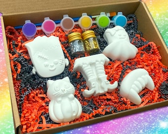 Paint Your Own Halloween Craft Kits/Halloween Ceramic Paint Gift/Arts Crafts Kit/Halloween Activity Painting Gift Box/DYI Halloween Craft