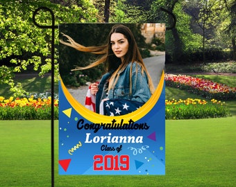 Abschlussfoto Gartenfahnen, Fotoklasse von 2020 Flagge, Glückwunsch Grad Garten flagge, Grad Party Ideen, High School, College Foto flagge