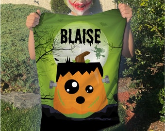 Trick or Treat candy bag/Custom Pillowcase bag/Halloween treat bag/Pillowcase candy Bag/Personalized halloween bag case/Halloween candy bag