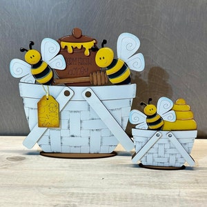 Honeybee FULL AND MINI interchangeable basket, winter decor, seasonal, all baskets reversible