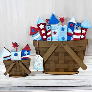 Fourth of July patriotic FULL AND MINI interchangeable basket, summer decor, seasonal, all baskets reversible, red white and blue