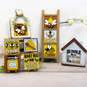 Full size Honey bee leaning ladder, interchangeable sign, farmhouse decor, ladder tiles, spring and summer decor, housewarming gift