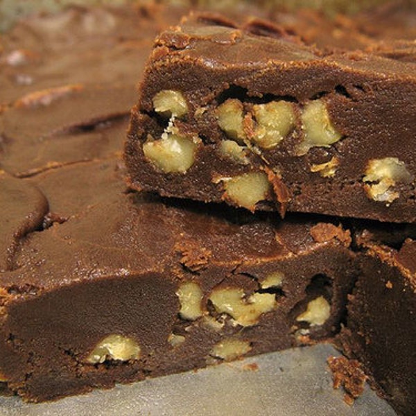 Chocolate Walnut Goat Milk Fudge 8 oz