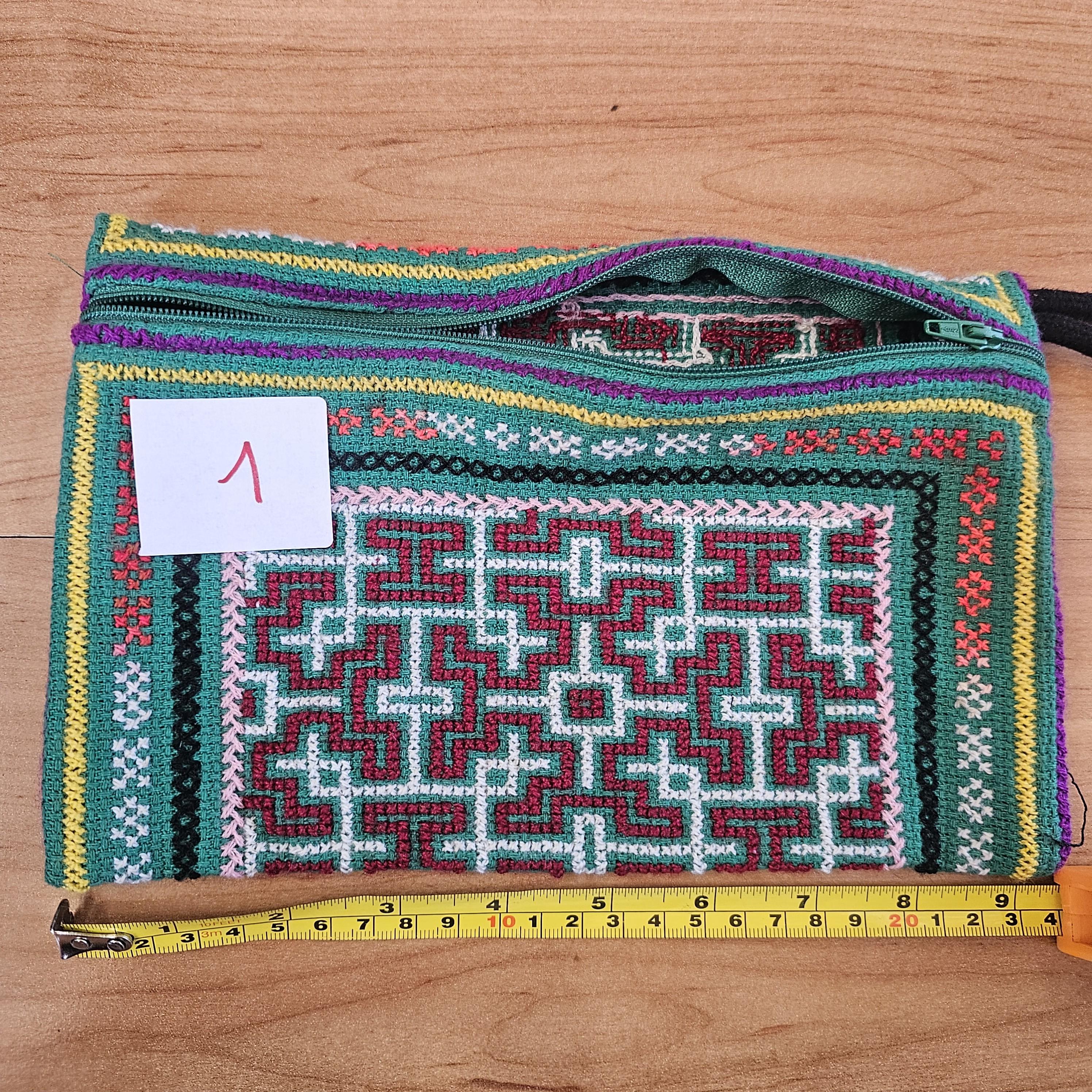Handmade Embroidery Pouch Shipibo Art ICARO-ICARO - 16cmx25cm – Desing3