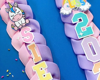 Lei de graduación de unicornio arcoíris / Regalo de graduación de jardín de infantes / Lei de graduación de secundaria / Lei de cinta de graduación universitaria / Clase de 2026 /