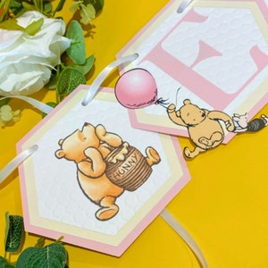 Forfait anniversaire Winnie l'ourson rose | Lot Winnie l'ourson | Accessoires de fête Winnie l'ourson | Décoration de fête prénatale |