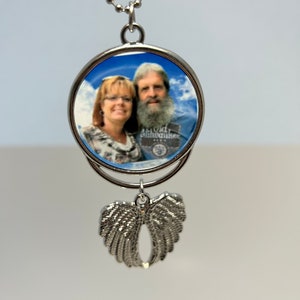 Angel Wing with Photo Pendant - Rearview Mirror Pendant with your picture