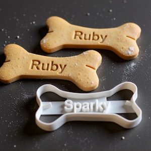 Personalized Dog Bone Cookie Cutter: Custom Pet Treat Baker - 3 Sizes