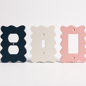 Scalloped Edge Outlet Cover: Vintage Inspired Home Decor image 5