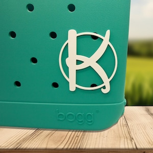 Personalisierte Mini Buchstaben Anhänger für Bogg Bags |Bogg Bag Monogramm Accessoires | Stilvolle einzigartige Bogg Taschenanhänger | Trendige Bogg Bag Dekorationen