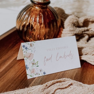 Modello di carta buffet di fiori di campo, etichetta alimentare floreale, carta alimentare di fiori selvatici, carte tenda alimentare, etichette alimentari, etichette alimentari per addio al nubilato / BLAIR
