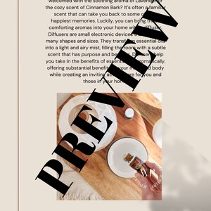 Peut inclure: Un diffuseur d'huiles essentielles avec une base en céramique blanche et un plateau en bois. Une bouteille d'huile essentielle est versée dans le diffuseur. Le texte de l'image est "Pourquoi utiliser un diffuseur d'huiles essentielles ?".