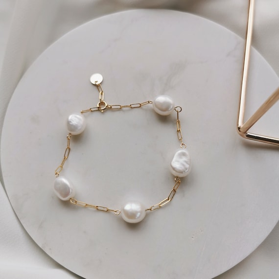 White Cultured Freshwater Pearl Bracelet Gold-filled Adjustable Length White Cultured Freshwater Pearl Bracelet Gold-filled Adjustable Length
