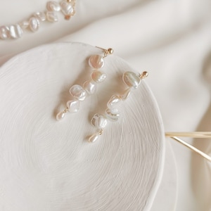 Keshi Freshwater Pearl Lei Necklace W/Matching Earrings White