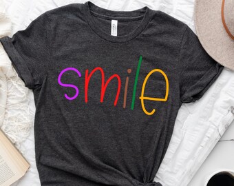 smile t-shirt / inspirational tees / inspirational gifts / inspiration / keep smiling tees / positive tees / stay positive / keep smiling