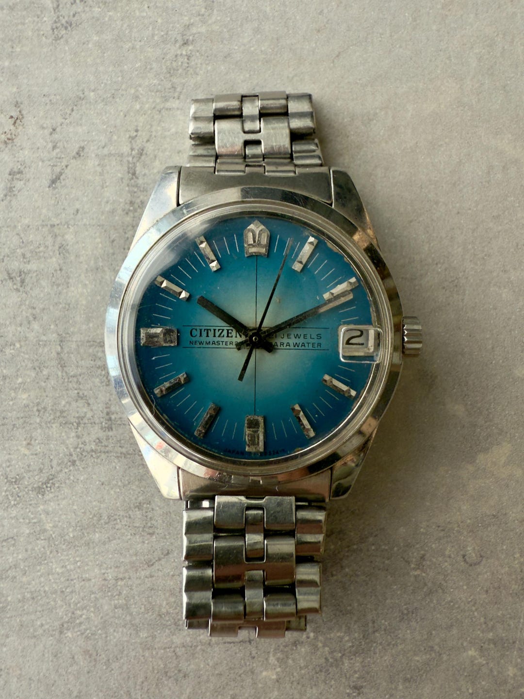 【美品・精度良好】 Citizen ニューマスター グレー サンバースト文字盤 美品・精度良好】 Citizen ニューマスター グレー サンバースト