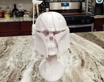 Mandalorian Deathwatch Skull Relic Statue - Star Wars Bust - Boba Fett *Prototype