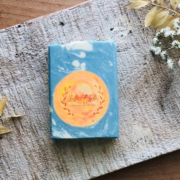 Handmade Artisan Vegan Soap Bar. Red Currant, Jasmine, Peach. Unique gift for sun lovers. Eco Friendly Gift.
