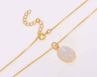 Handmade Moonstone Gemstone Pendant Necklace Gold Plated Bohemian Spiritual Energy Healing Stone Jewelry Perfect Gift for Her