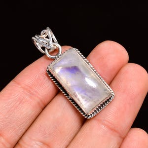Handgjort månstenshänge i 925 sterlingsilver, rektangulär form, bohemisk helande smycken, spirituell energisten, perfekt present till henne
