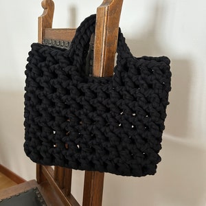 Elegant crocheted bag: Crocheted handbag in black coloured soft cotton yarn. Handmade by BothildSweden. image 2