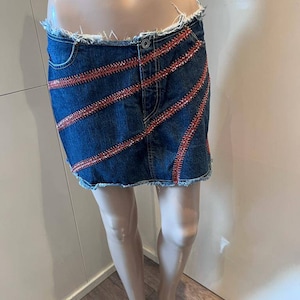 Vintage Cool embroidered denim skirt s90 Nolita