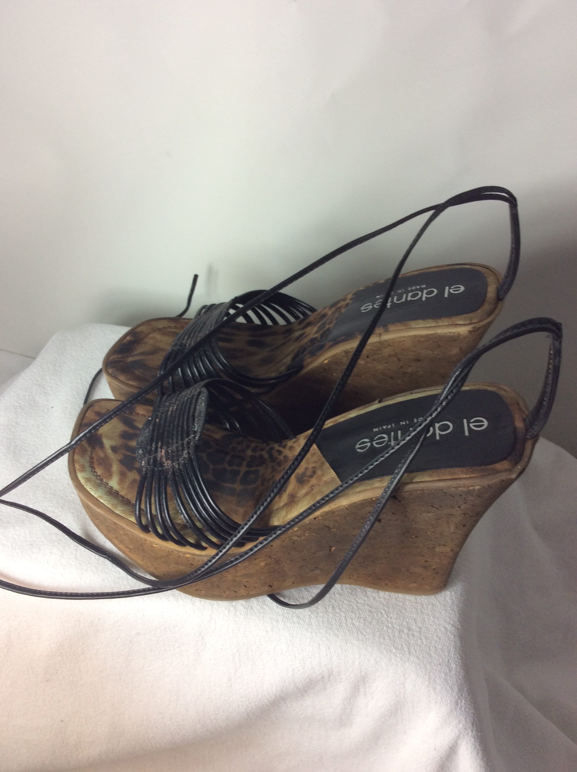 EL DANTES Spain Hard to Find Vintage Wedges Platform Sandals