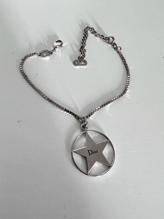 Dior hotsell star necklace