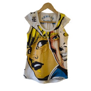 Collectable Vintage Retro Top Desigual Spain Comics Graphic print top Cartoon print