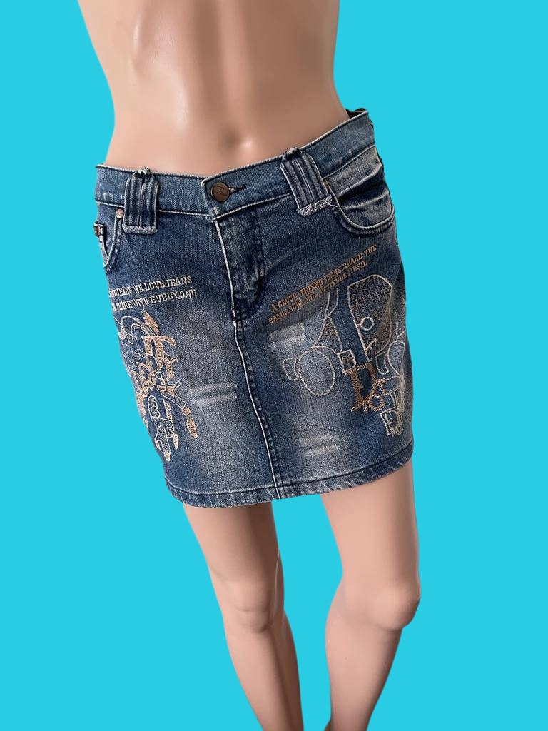 Christian Dior mini skirt ディオール ヴィンテージ Christian Dior Diorever Mini Skirt – Fashion Full Circle