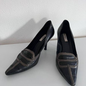 PRADA Milano vintage Classy pumps