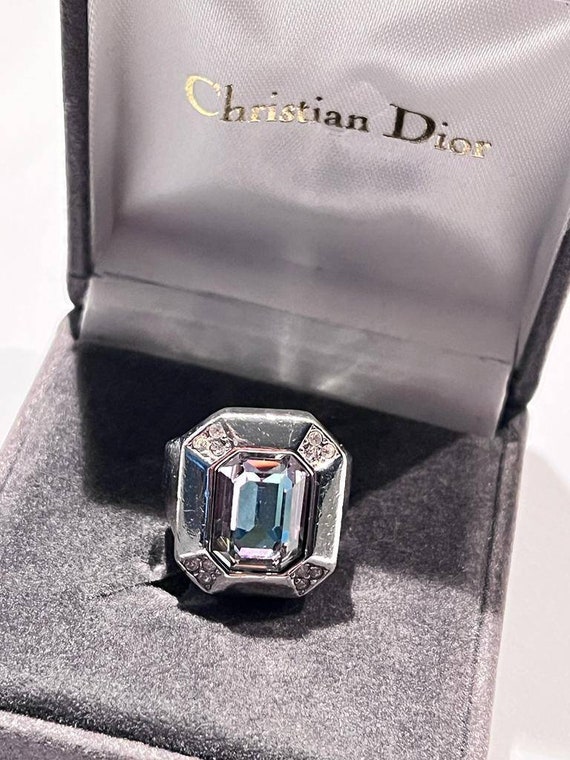 CHRISTIAN DIOR Beautiful Grande Rectangle Statement Ring