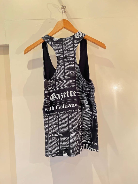 Rare JOHN GALLIANO collectable Newspaper print graphi… Gem