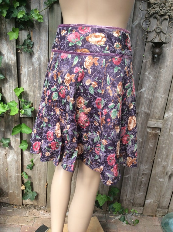 Vintage Skirt With Beautiful Flower Motif '90 - Etsy