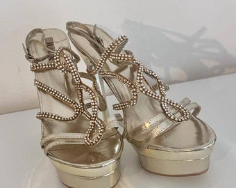 Awesome JUMEX plateau platform pumps Vintage hard to find '90 authentic Gold