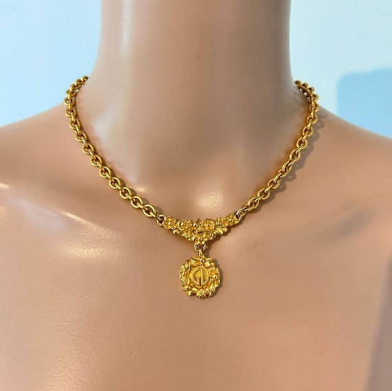 GUY LAROCHE Beautiful Necklace Vintage '80 gold c… - image 2