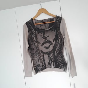 Rare graphic print sweater made in France &#39;90