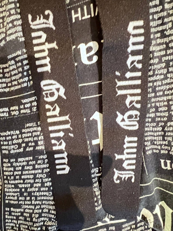 Rare JOHN GALLIANO Collectable Newspaper Print Graphic Top