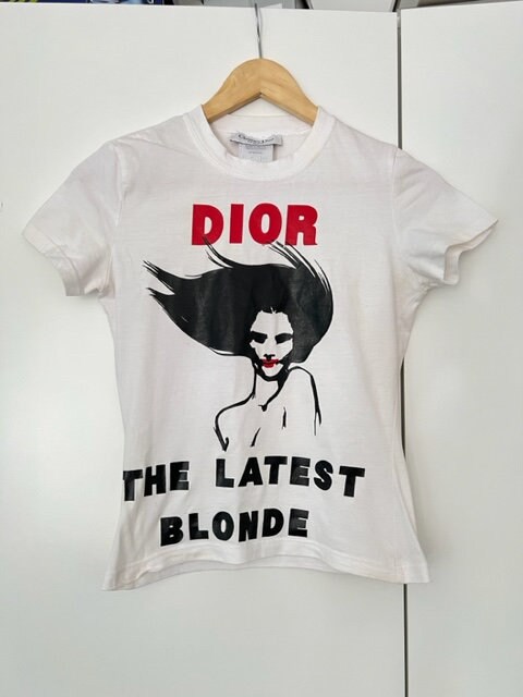 トップス Dior The Latest Blonde T-Shirt Galliano Dior 'The Latest Blonde' T-Shirt – Guzzi Archive
