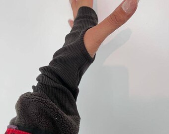 Rare Cop Copine Paris sweater cardigan with large turtle neck and gloves s90