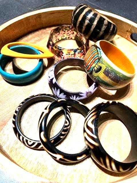 若者に人気のブランド bangles Y2k - 日本 Etsy アクセサリー