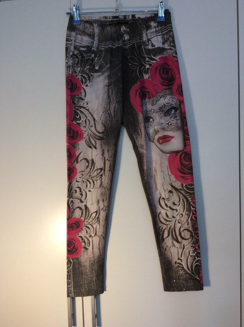 Roberto Cavalli Italy Amazing full colour print /'01