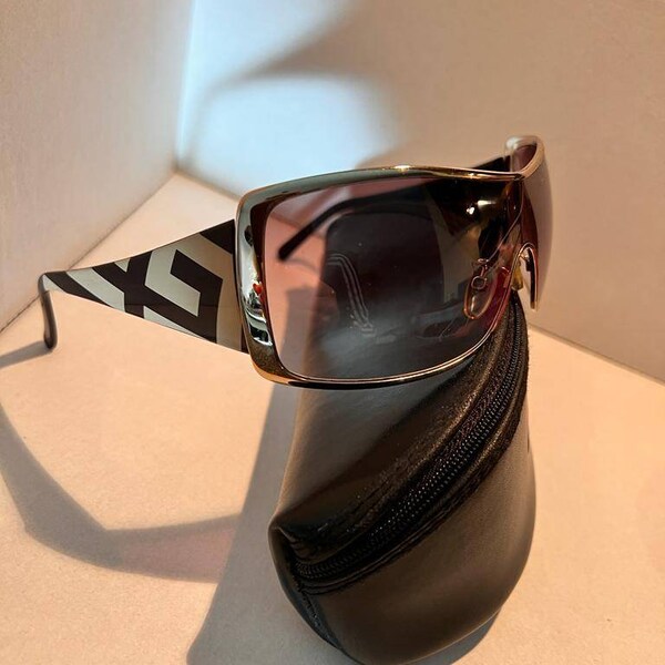 givenchy logo sunglasses